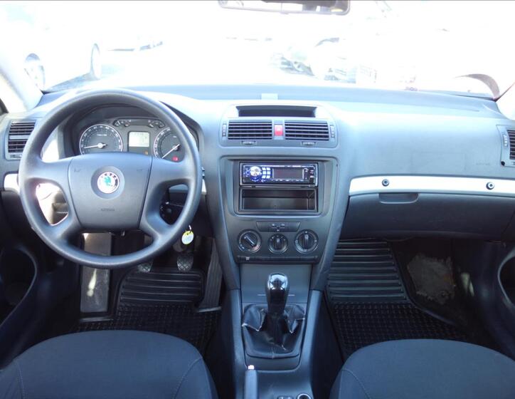 Škoda Octavia 15