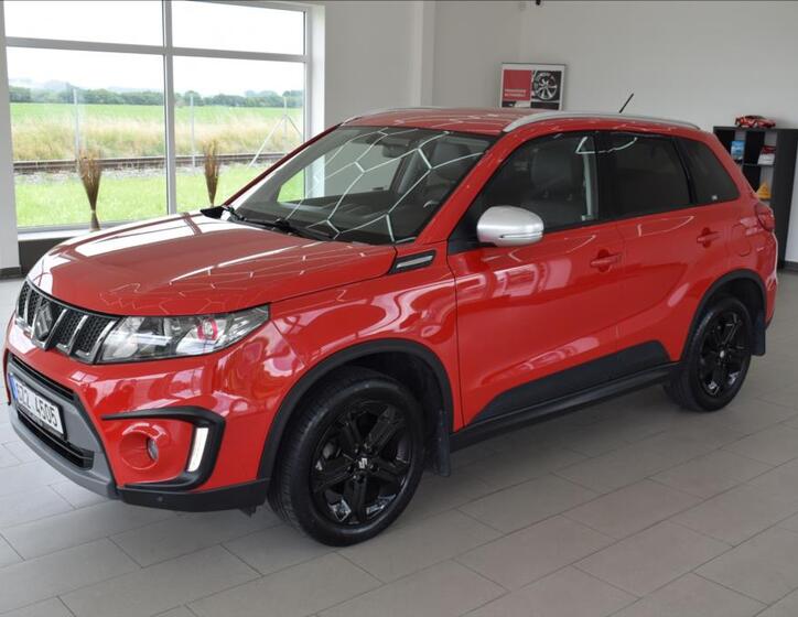 Suzuki Vitara 1