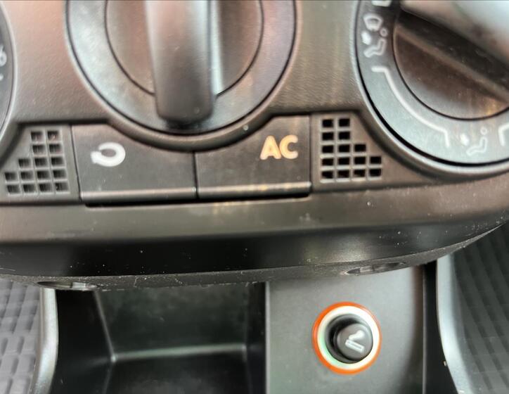 Volkswagen Fox 17
