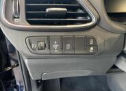 Hyundai i30 25