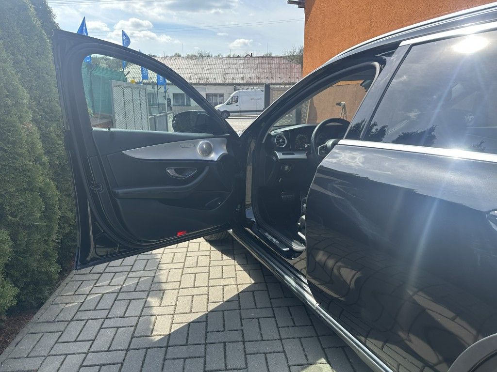 Mercedes-Benz Třídy E
