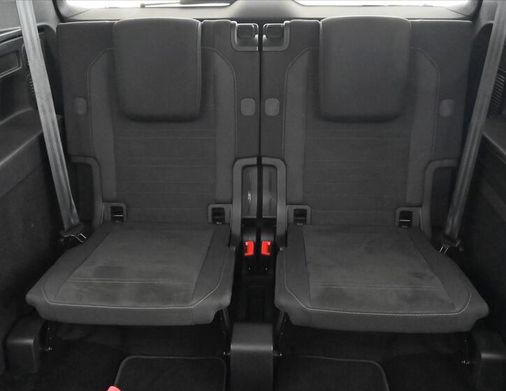 Volkswagen Touran 30