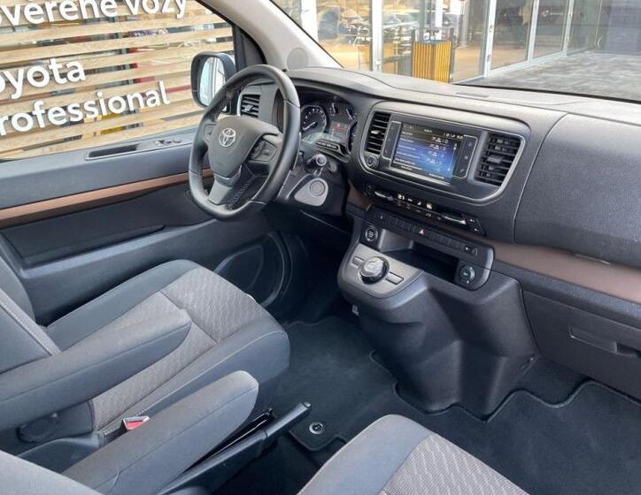 Toyota ProAce Verso 24