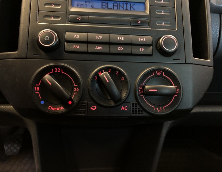 Volkswagen Polo 24