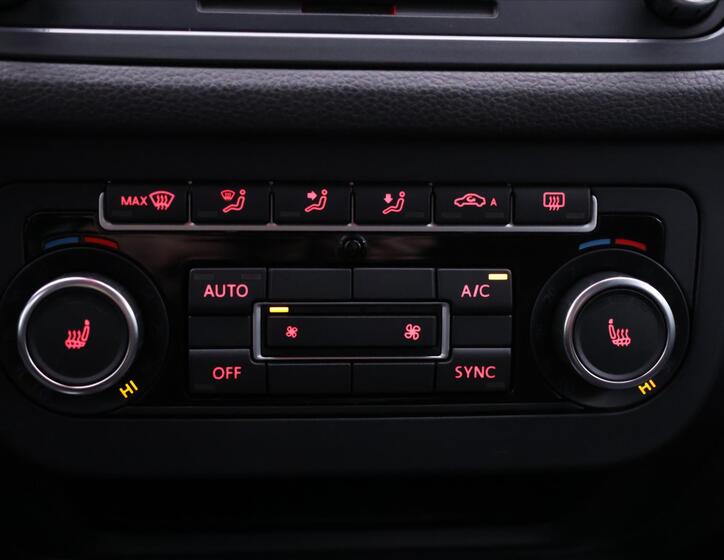 Volkswagen Tiguan 19