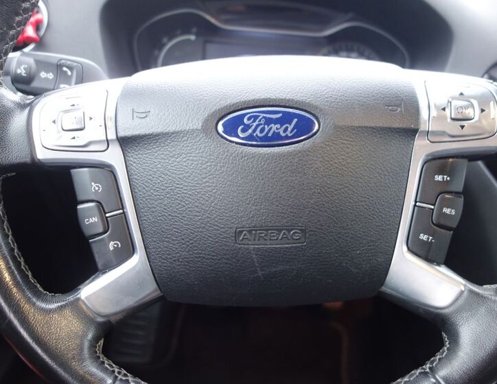 Ford Mondeo 13