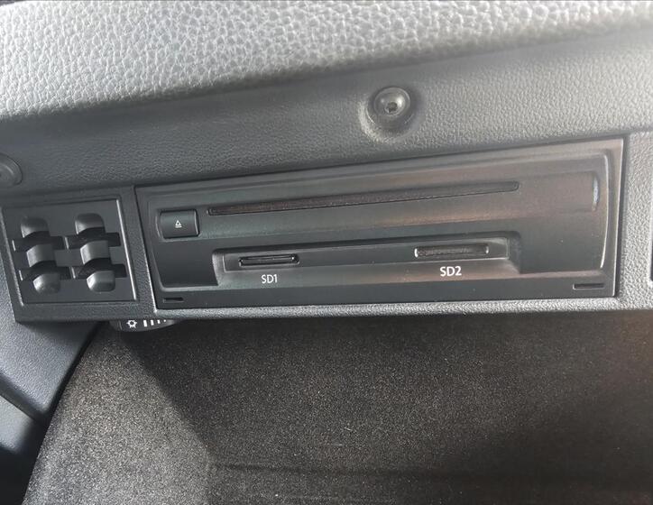 Volkswagen Golf 35