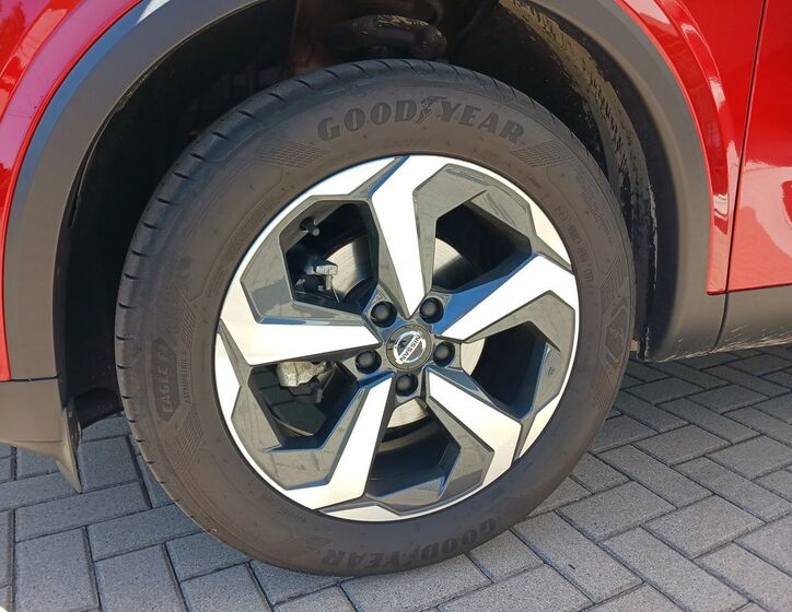 Nissan Qashqai 32