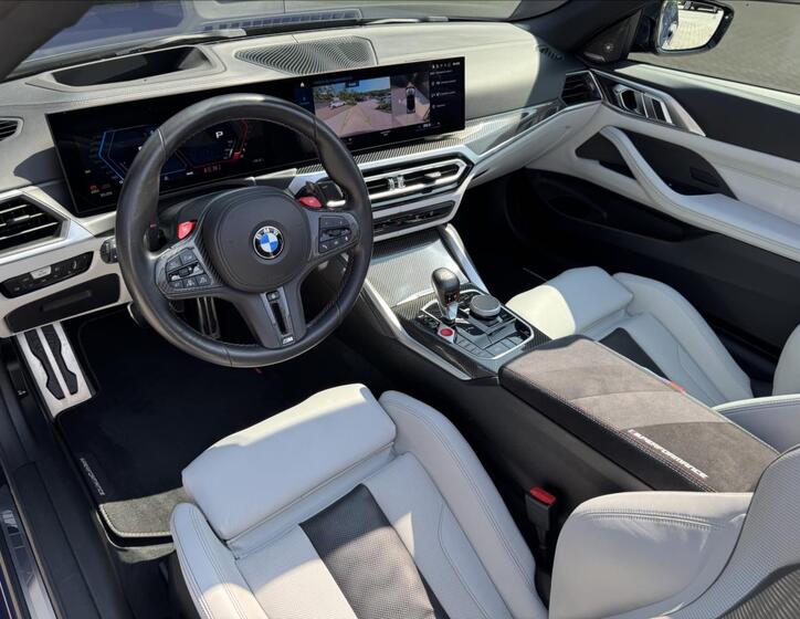 BMW M4 12