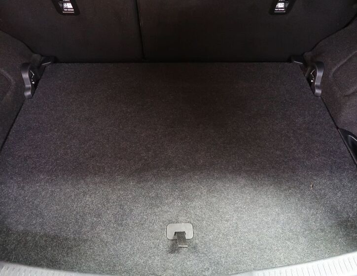Toyota Auris 11