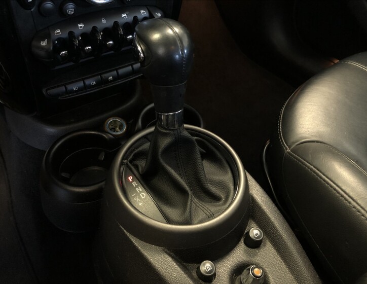 Mini Countryman 17