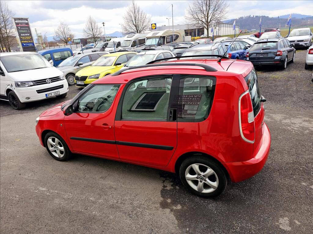 Škoda Roomster 9