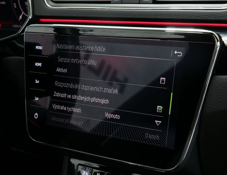Škoda Superb 32