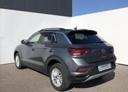 Volkswagen T-Roc 9