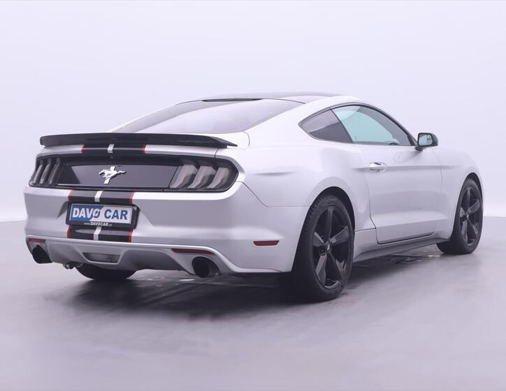 Ford Mustang 7