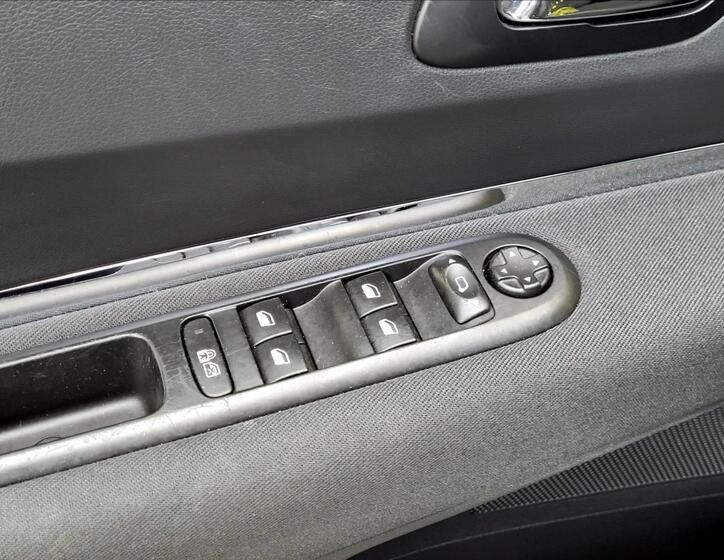 Peugeot 5008 40