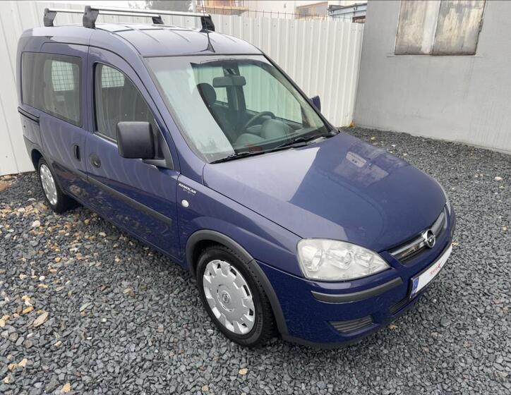 Opel Combo 8