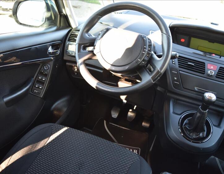 Citroën C4 Picasso 33