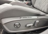 Volkswagen Golf 31