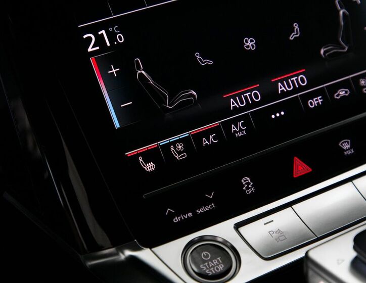Audi e-tron 21