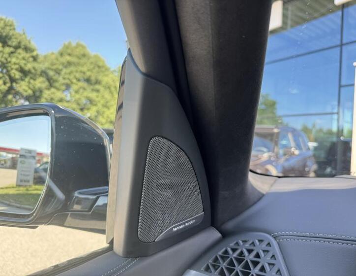 BMW X7 40