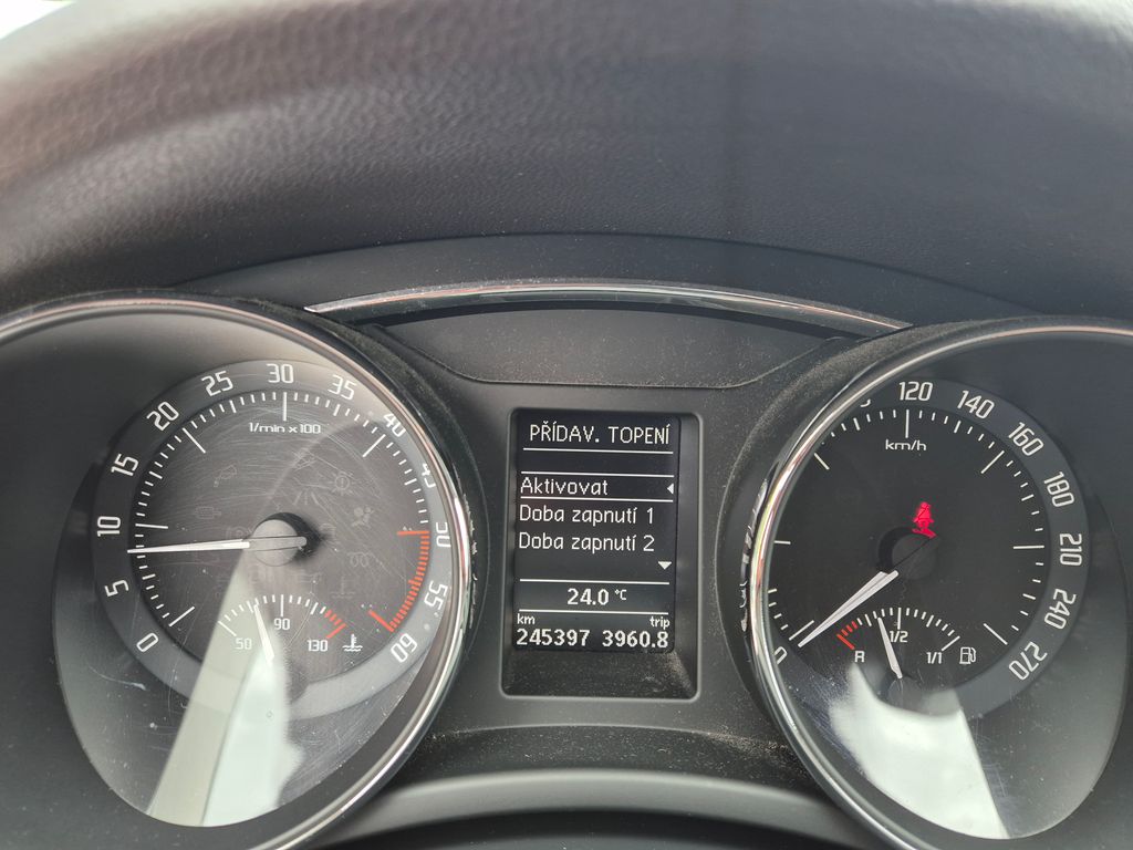 Škoda Superb