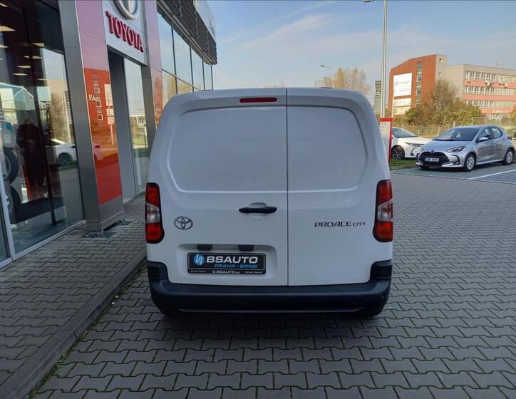 Toyota ProAce City 5