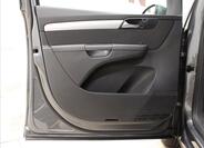 Volkswagen Sharan 9