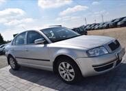 Škoda Superb 4