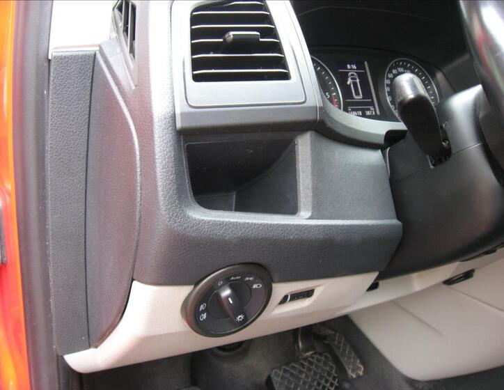 Volkswagen Transporter 23