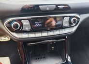 Hyundai i30 23