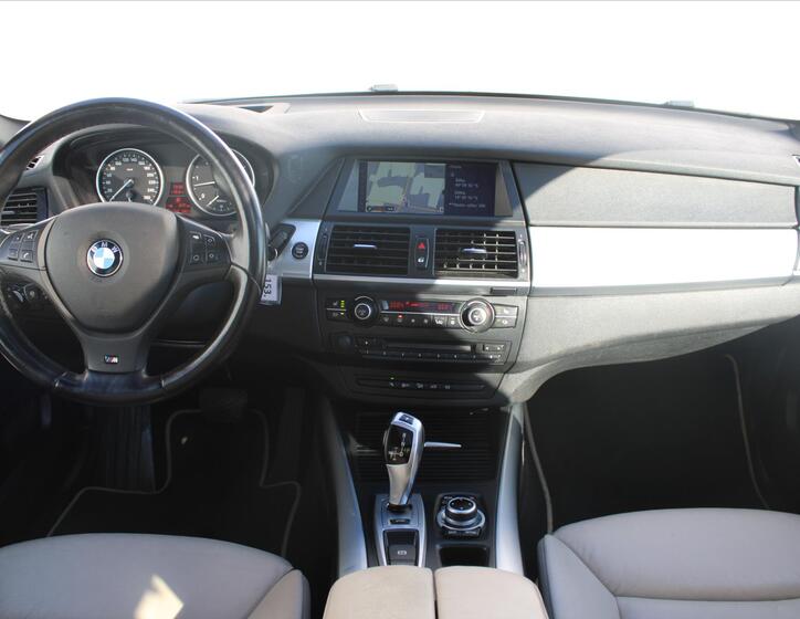 BMW X5 16