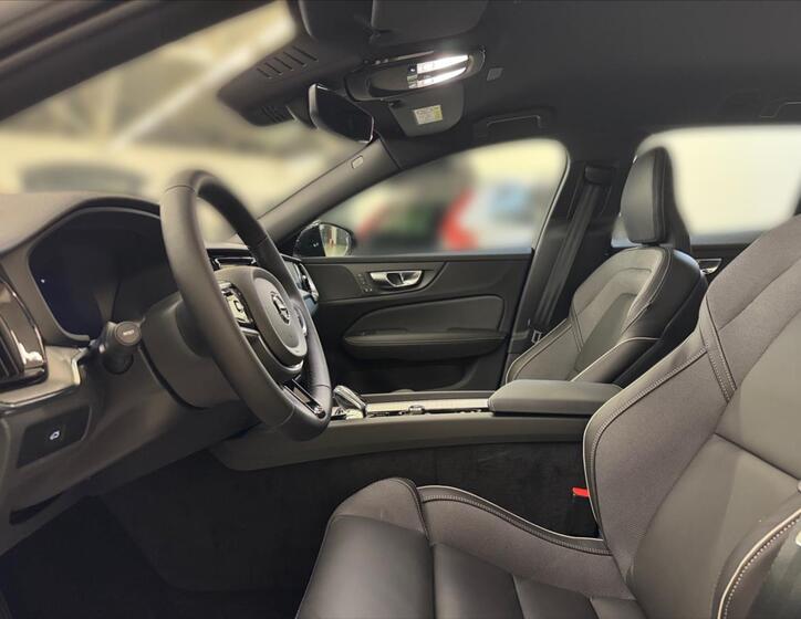 Volvo V60 7