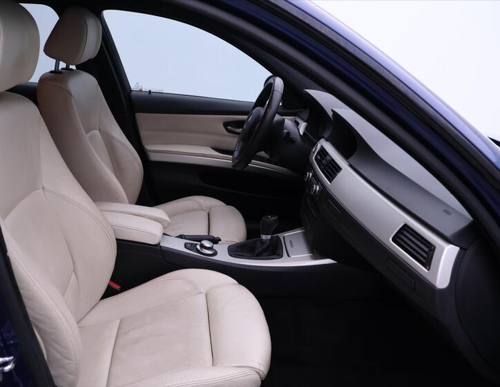 BMW Řada 3 11
