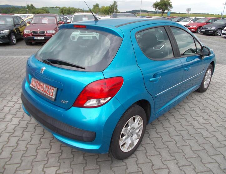 Peugeot 207 13