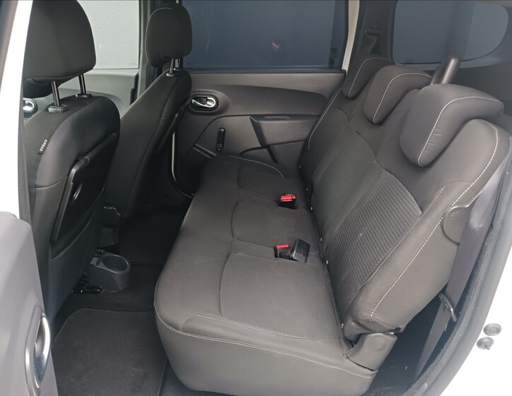 Dacia Lodgy 9