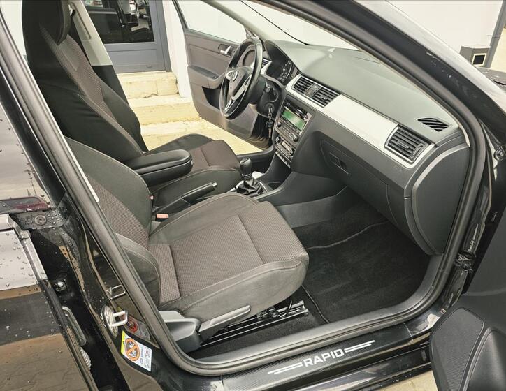 Škoda Superb 30