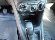 Peugeot 208 23