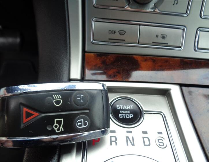 Jaguar XF 49