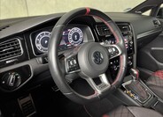 Volkswagen Golf 25