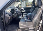 Toyota Land Cruiser 11