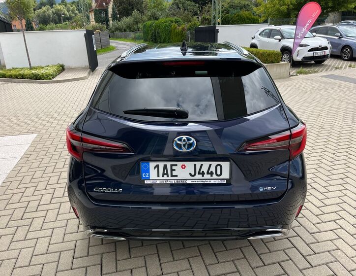 Toyota Corolla 33
