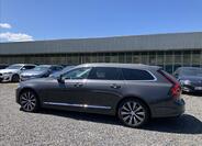 Volvo V90 4