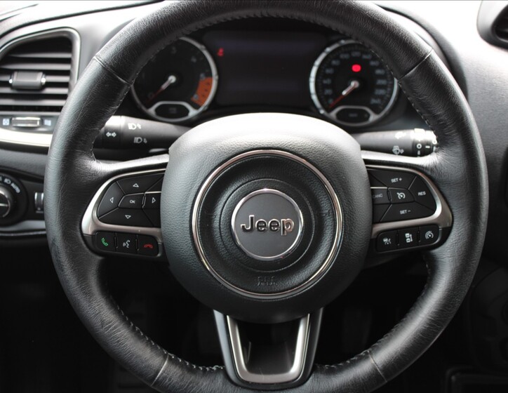 Jeep Renegade 21