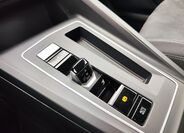 Volkswagen Golf 27