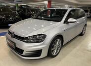Volkswagen Golf 1