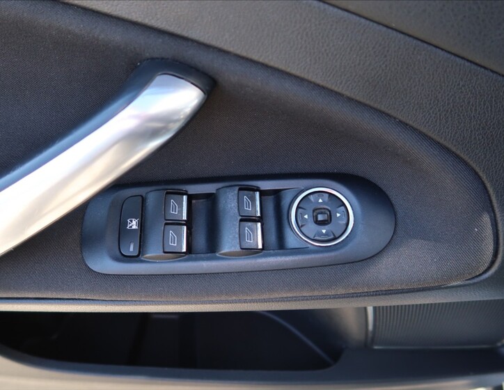 Ford Mondeo 14