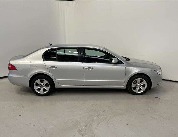 Škoda Superb 3