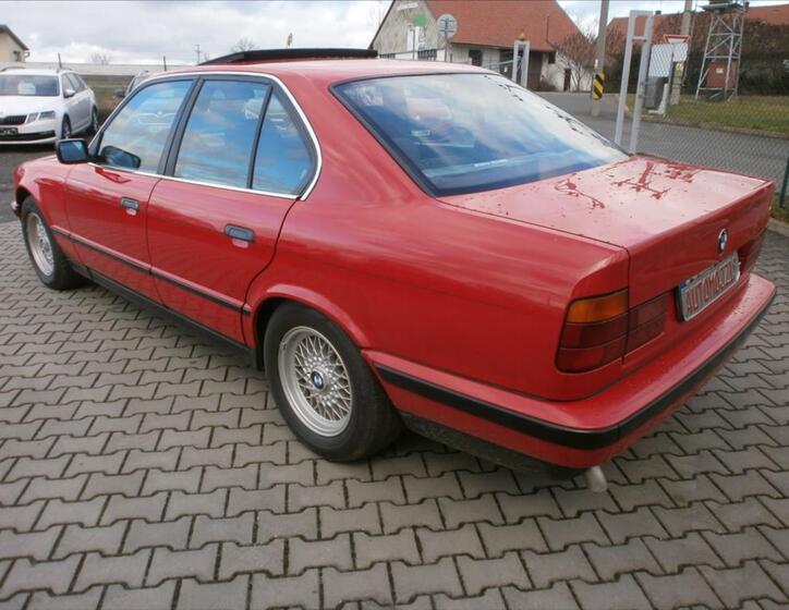 BMW Řada 5 11