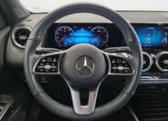 Mercedes-Benz GLB 10